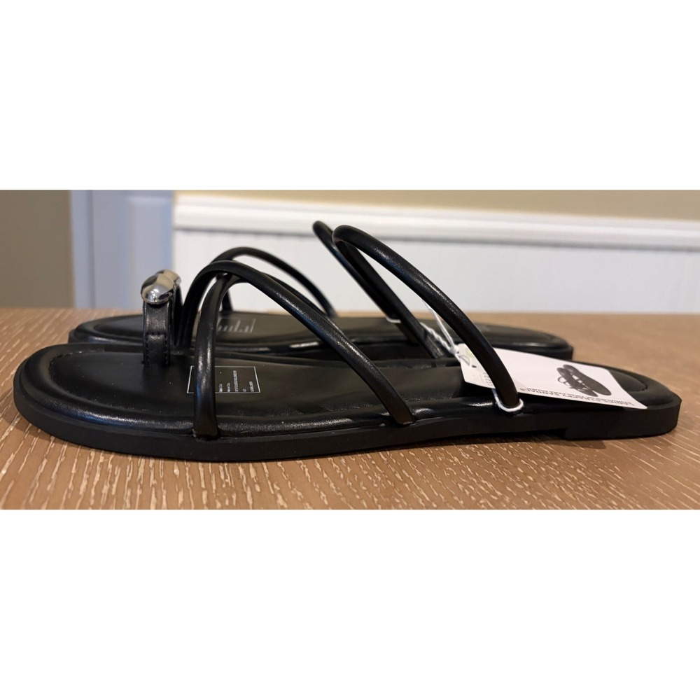 Serra Ladies Strappy Sandals Black Silver Toe Ring Flat Summer Shoes Size 8 NWT